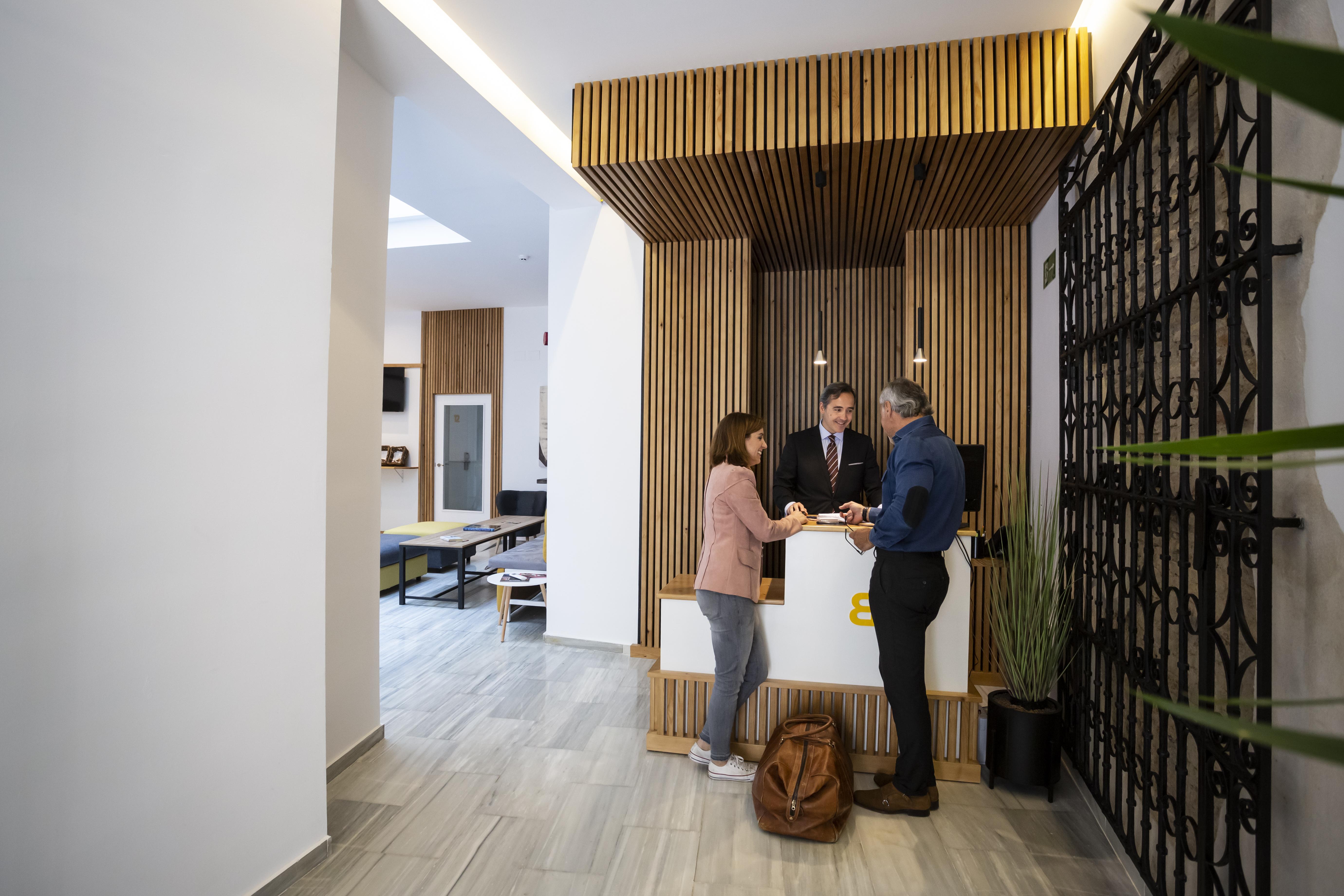 Basic Hotel Sevilla Catedral المظهر الخارجي الصورة