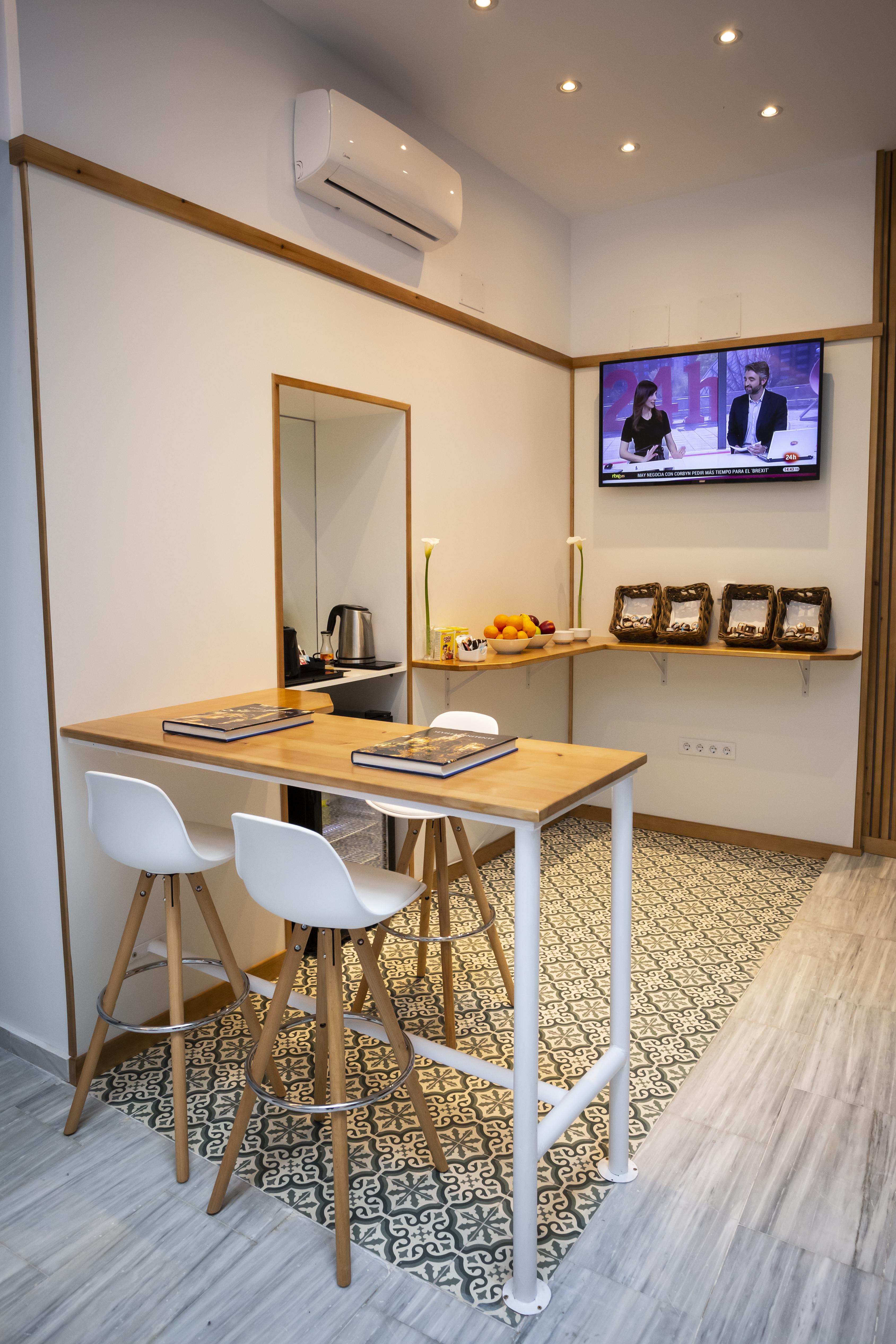 Basic Hotel Sevilla Catedral المظهر الخارجي الصورة