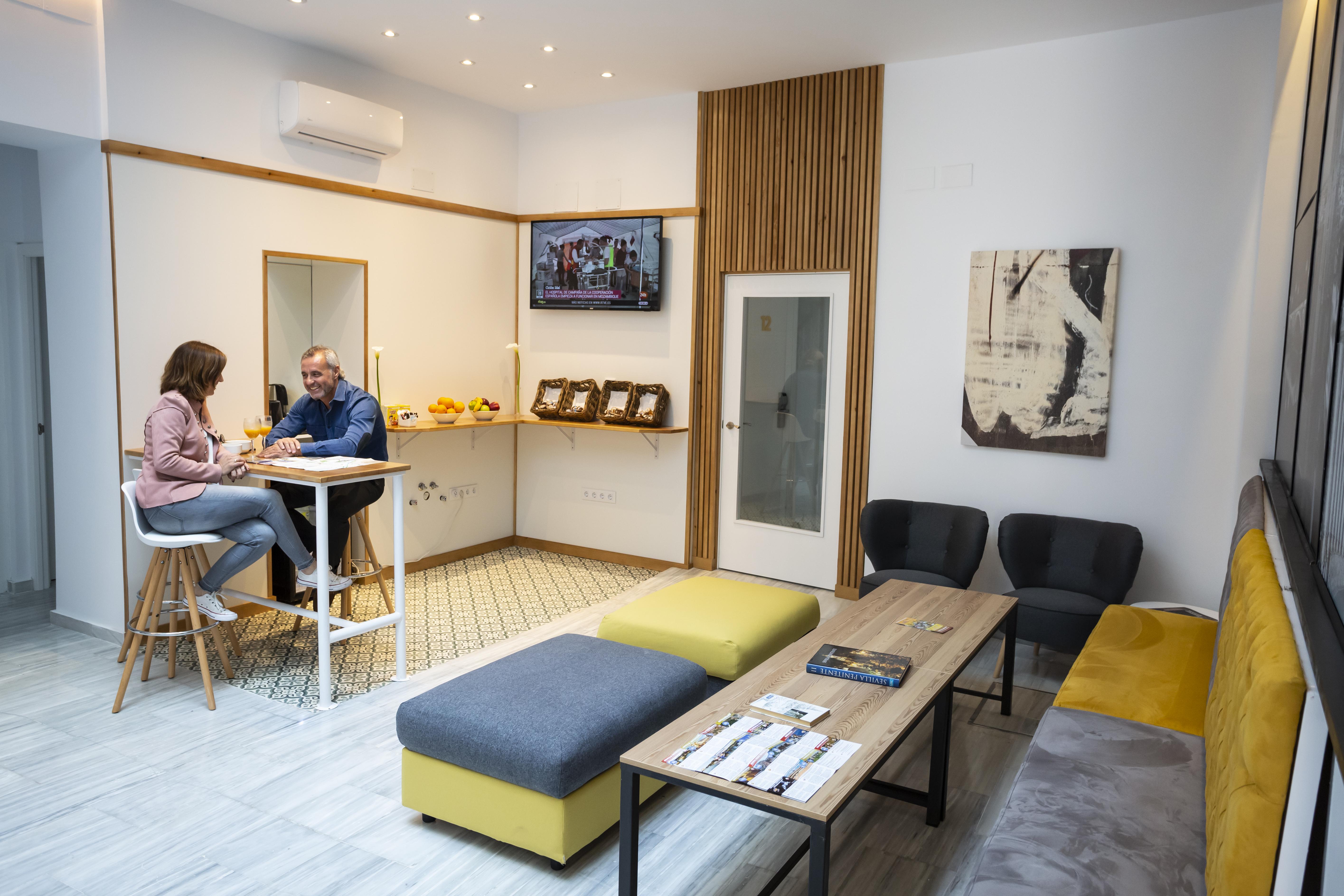 Basic Hotel Sevilla Catedral المظهر الخارجي الصورة