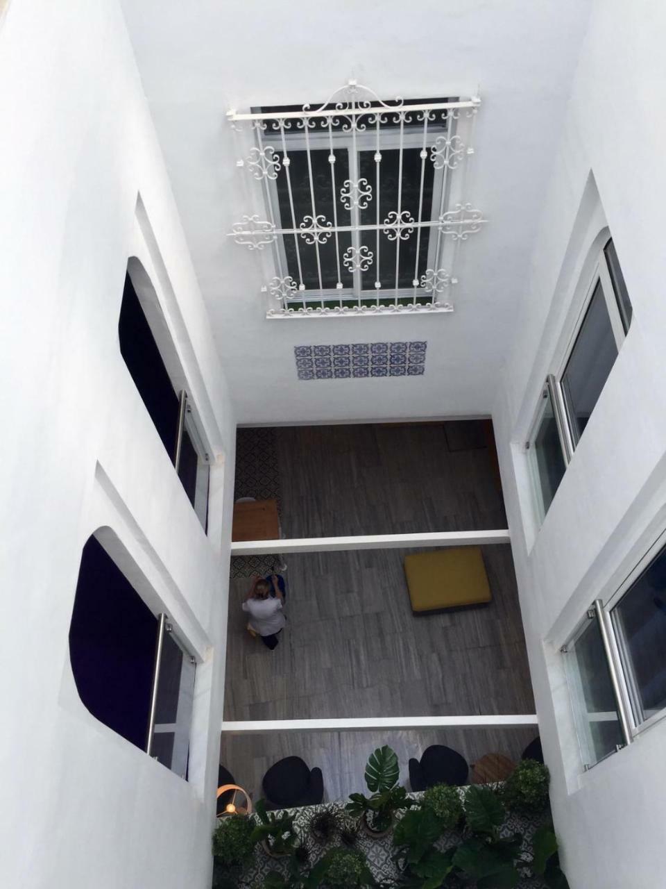 Basic Hotel Sevilla Catedral المظهر الخارجي الصورة