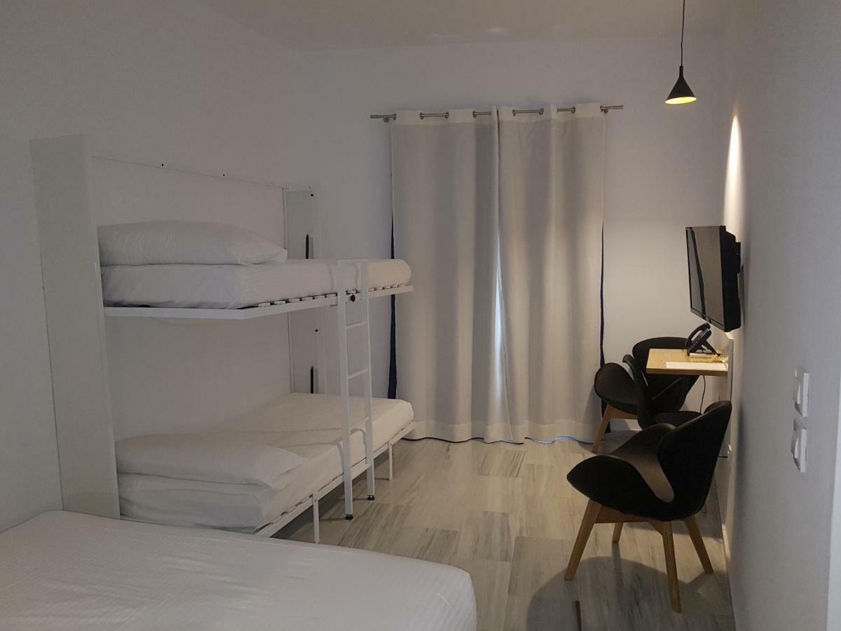 Basic Hotel Sevilla Catedral المظهر الخارجي الصورة